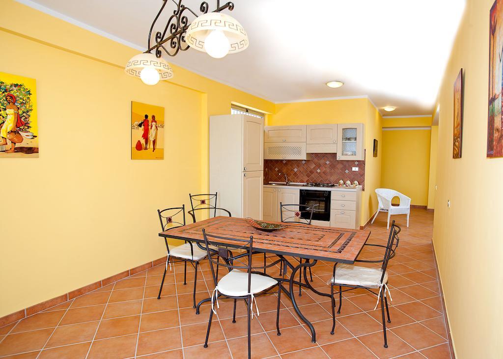 Apartmán Polifemo Letojanni Exteriér fotografie