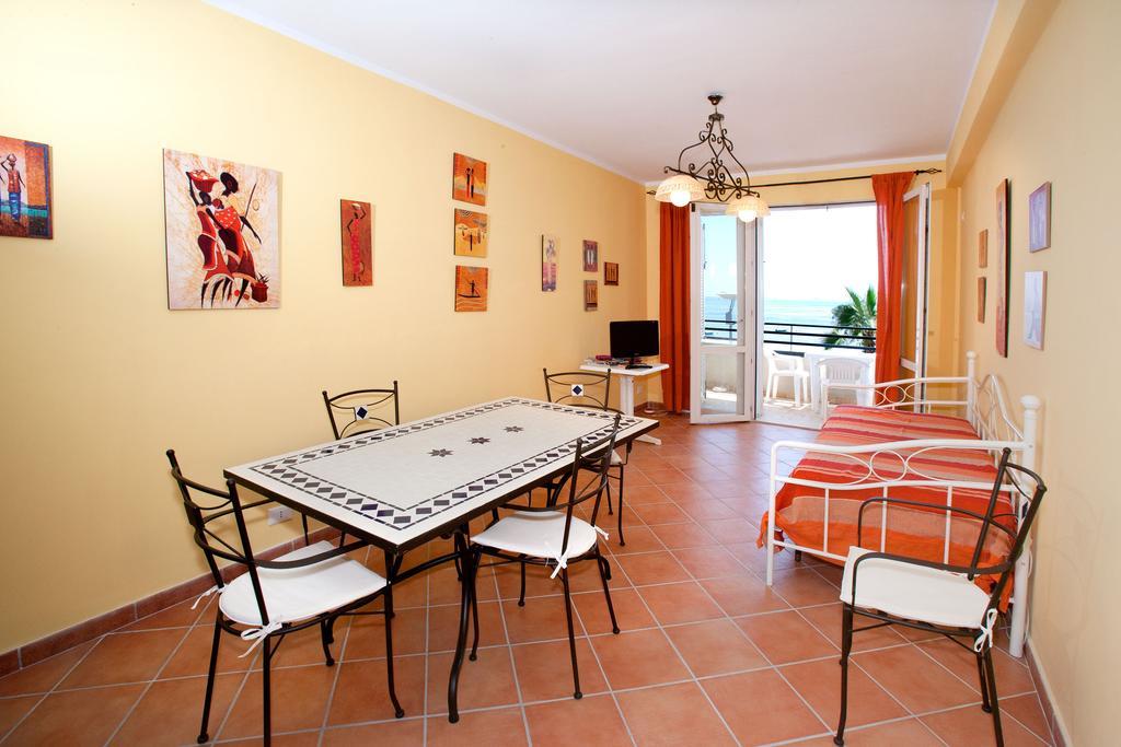 Apartmán Polifemo Letojanni Pokoj fotografie
